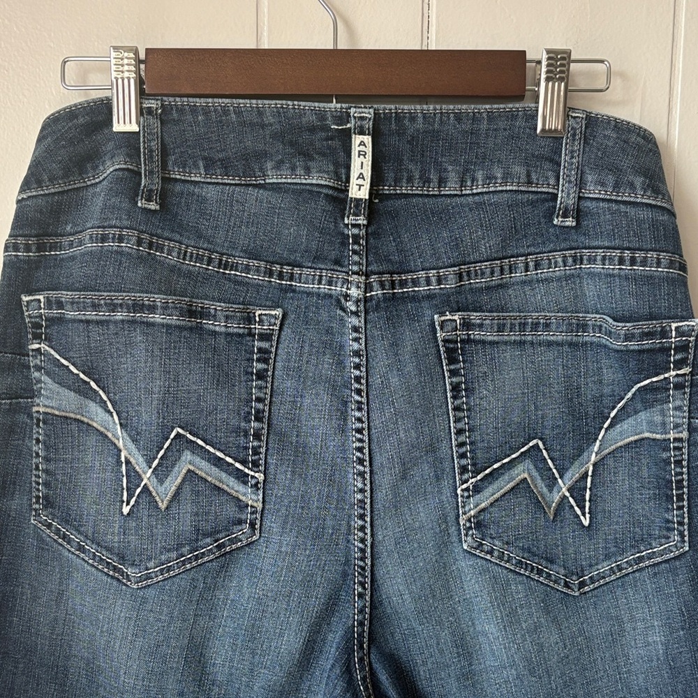 Ariat REAL Perfect Rise Straight Jeans